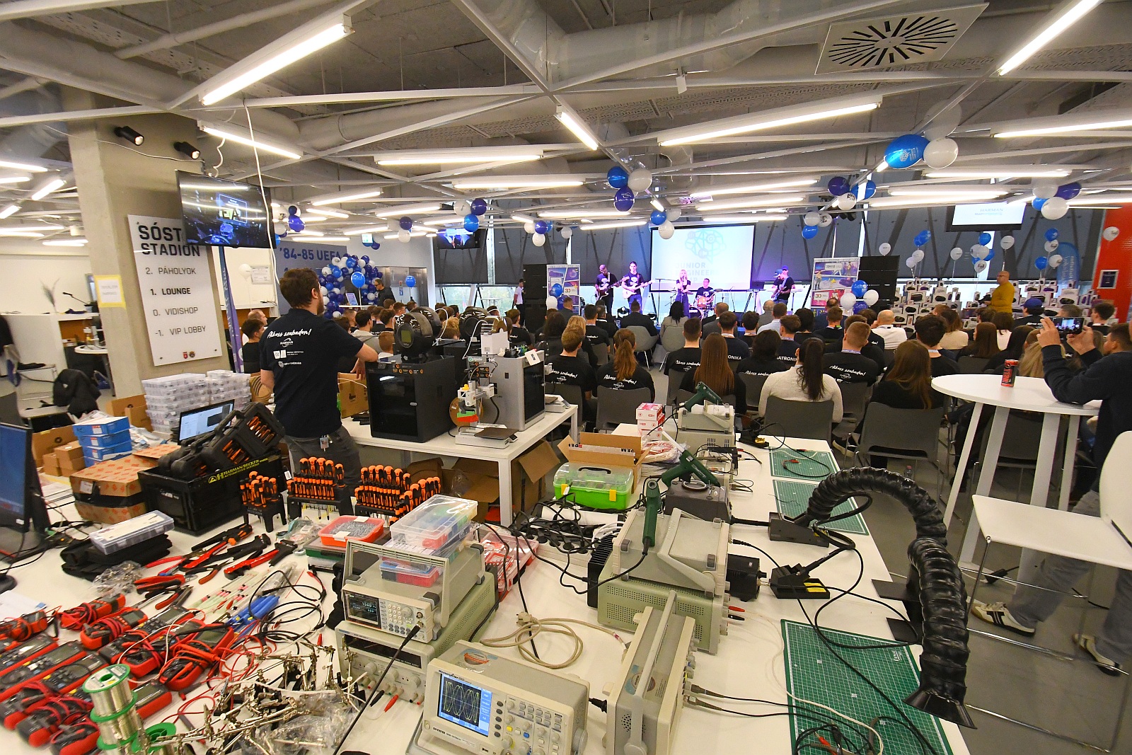 Így kezdődött a Harman Hackathon Székesfehérváron 2025.